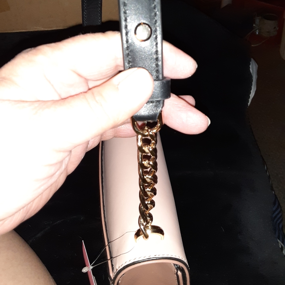 Kate Spade - Picture 2 of 7